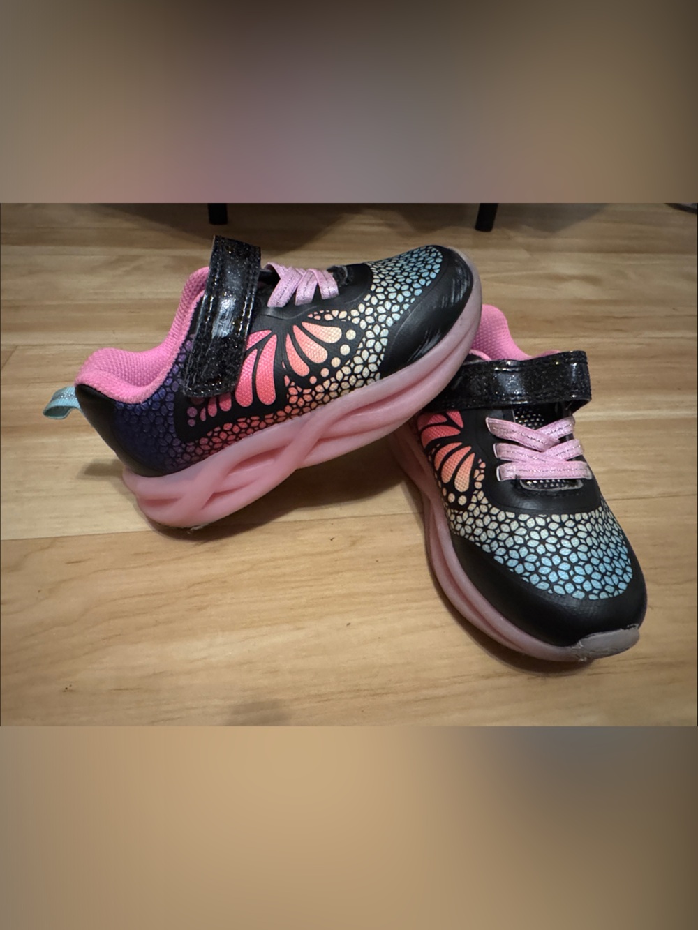 Kids Black Butterfly Light-Up Sneakers with Pink Accent